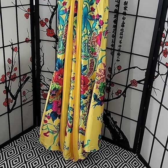 Tony Bowls Paris Cross Bodice Gown - Picture 8 of 15